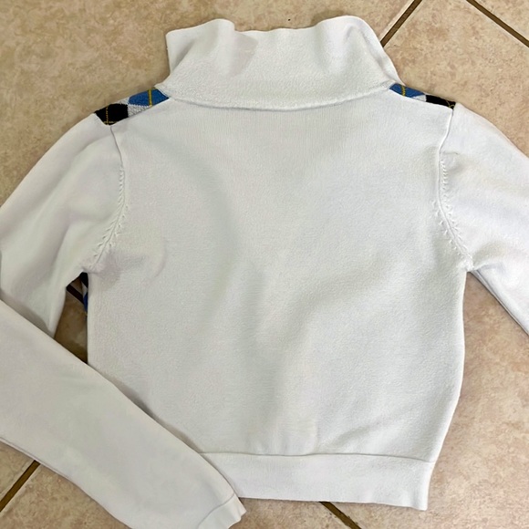 Preppy pull on. Vee neck. Collared. Argyle Diamond pattern. GIRLS size small. - Picture 4 of 7